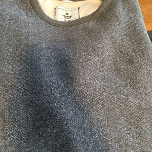 Reigning Champ Midweight Crewneck